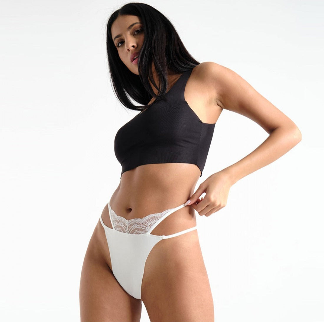 Leila Lingerie